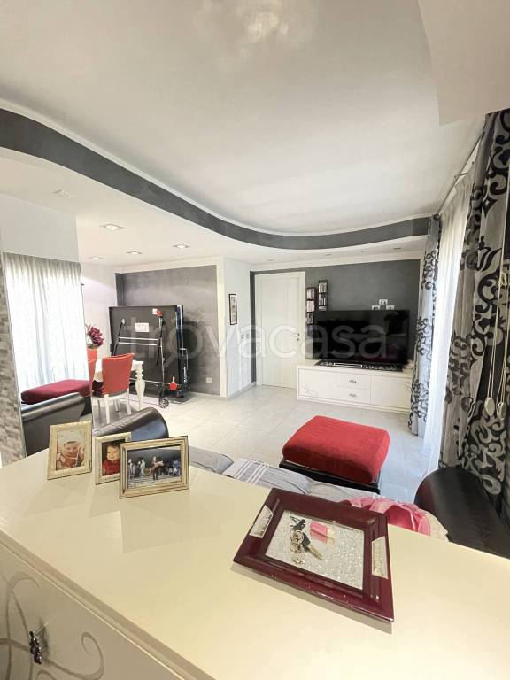 Villa in vendita a Frosinone via Metabo