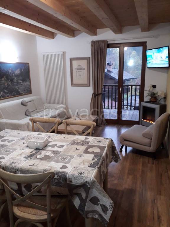 Appartamento in in affitto da privato a Limone Piemonte corso Nizza, 54