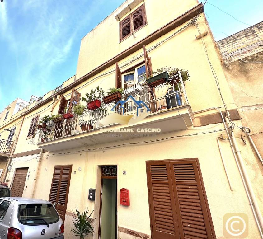 Casa Indipendente in vendita a Casteldaccia via Enna, 30
