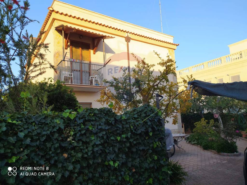 Villa in vendita a Manfredonia largo 2° Degli Oleandri, 48