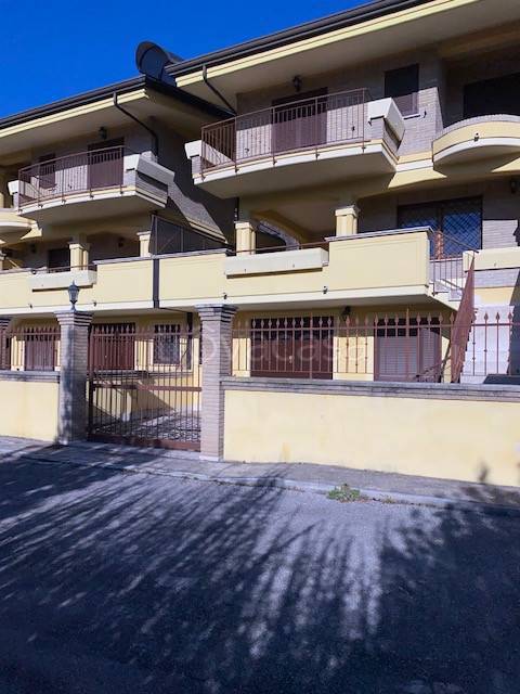 Villa a Schiera in vendita ad Alatri via Aldo Moro, 61A