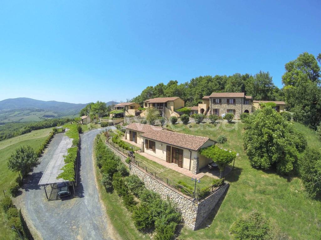 Villa Bifamiliare in vendita a Guardistallo