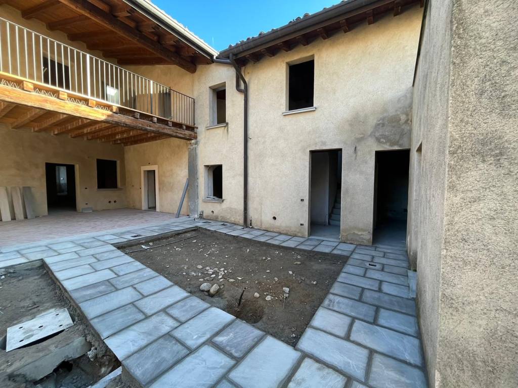 Villa a Schiera in vendita a Cazzago San Martino via Aymo Maggi, 6