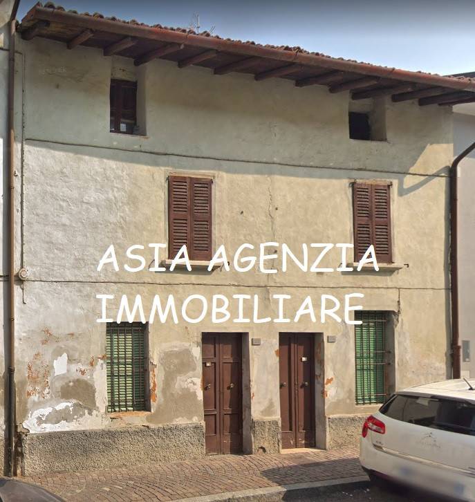 Casa Indipendente in vendita a Orzinuovi piazza Vittorio Emanuele ii, 6