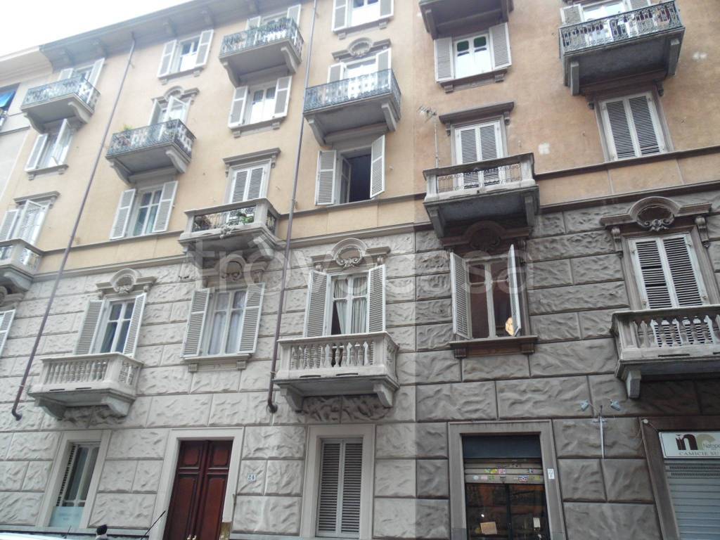 Negozio in affitto a Torino via Pietro Palmieri, 22