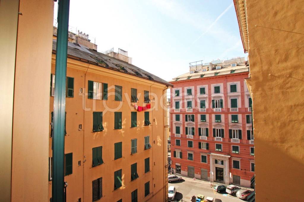 Appartamento in vendita a Genova via Palestro