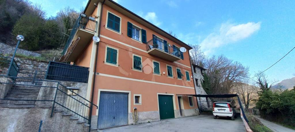 Appartamento in vendita a Leivi via Gazzo, 17
