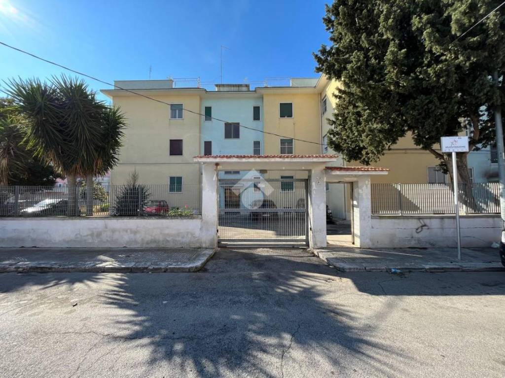 Appartamento in vendita a Brindisi via Ofanto, 2
