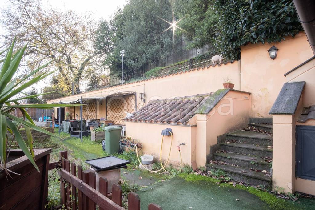 Villa Bifamiliare in vendita a Formello strada Comunale dei Pantanicci