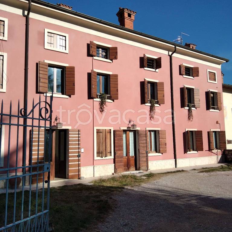 Appartamento in in vendita da privato a Tregnago via delle Fontane, 26