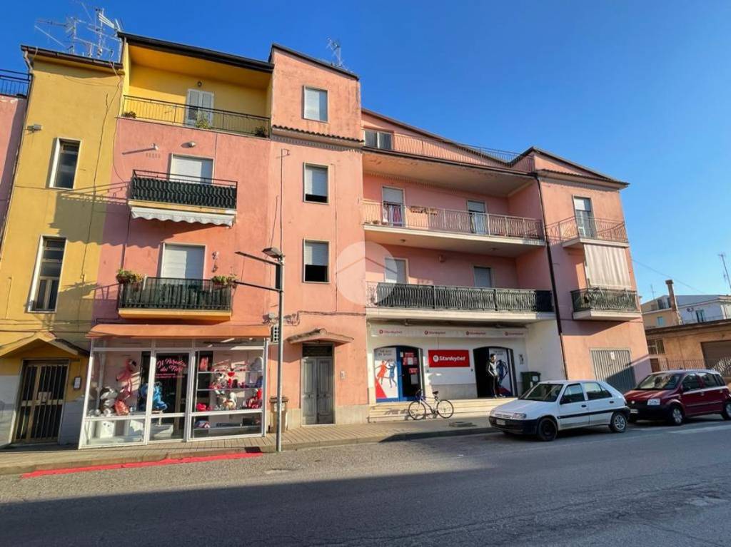Intero Stabile in vendita a Corigliano-Rossano via Provinciale, 266