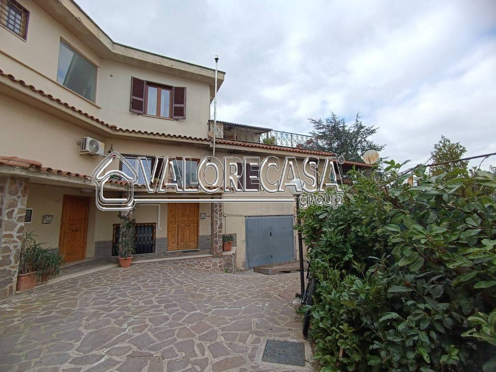 Appartamento in vendita a Monte Compatri via Casilina