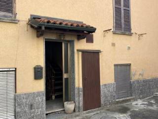 Casa indipendente in vendita a cantù via alla chiesa, 3