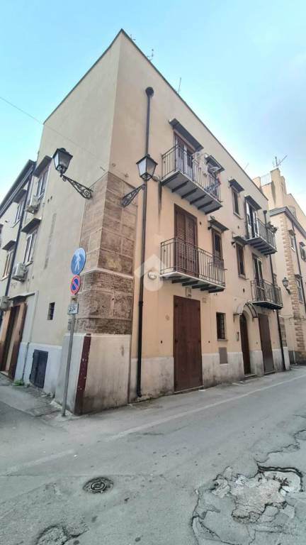 Appartamento in vendita a Palermo via Cappuccinelle, 94