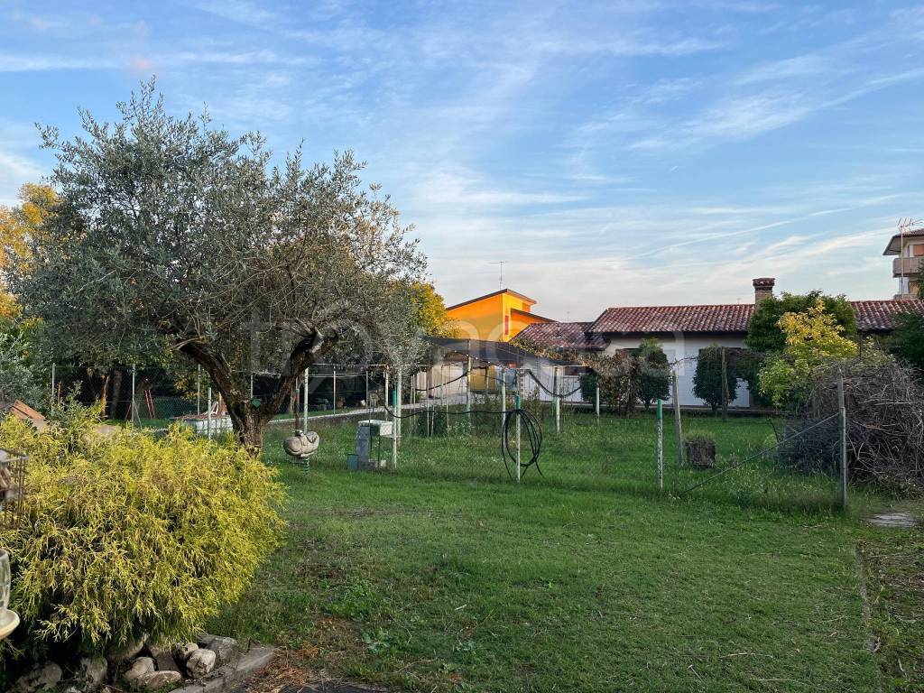 Villa in in vendita da privato a Pordenone via Terme Romane, 6