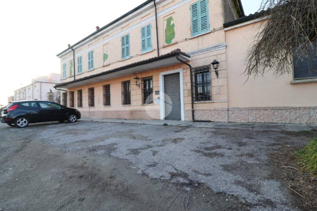 Casa Indipendente in vendita a San Giorgio Bigarello via Ghisiolo, 69