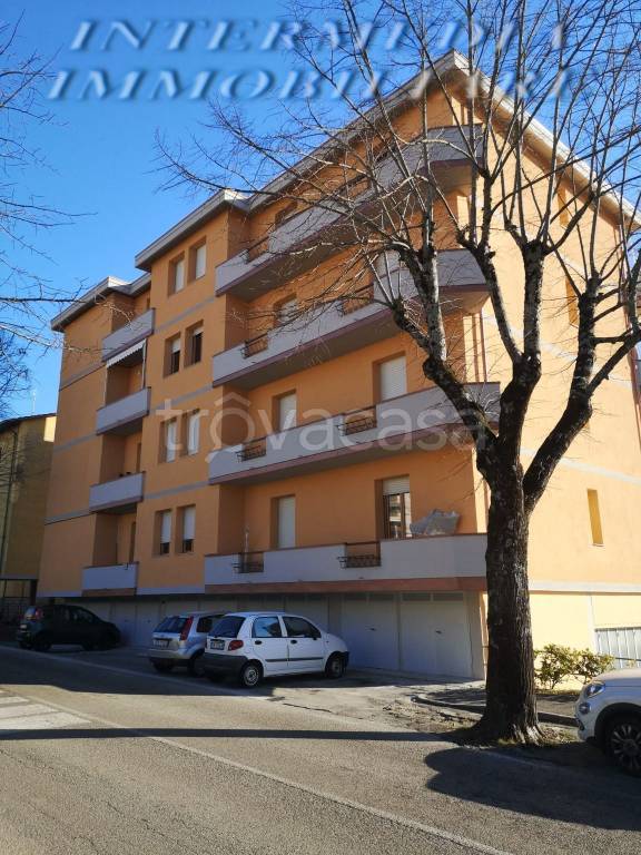 Appartamento in vendita a Cavriglia viale Principe Piemonte