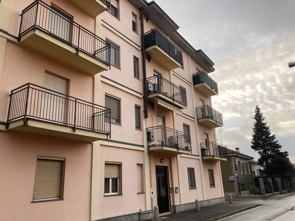 Appartamento in vendita a Paullo via Giuseppe Verdi