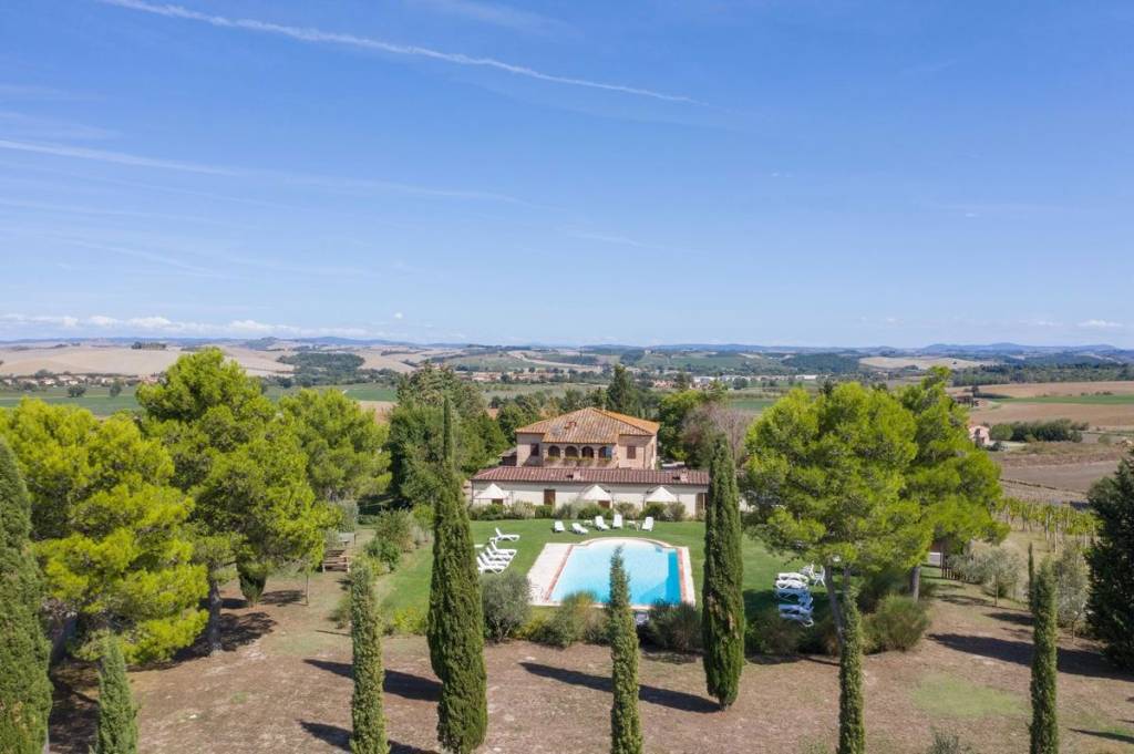 Villa in vendita a Monteroni d'Arbia via di Villa Canina