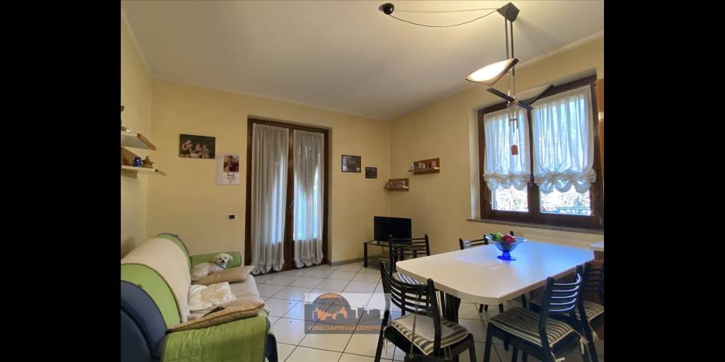 Villa in vendita a Palazzolo sull'Oglio via Brescia