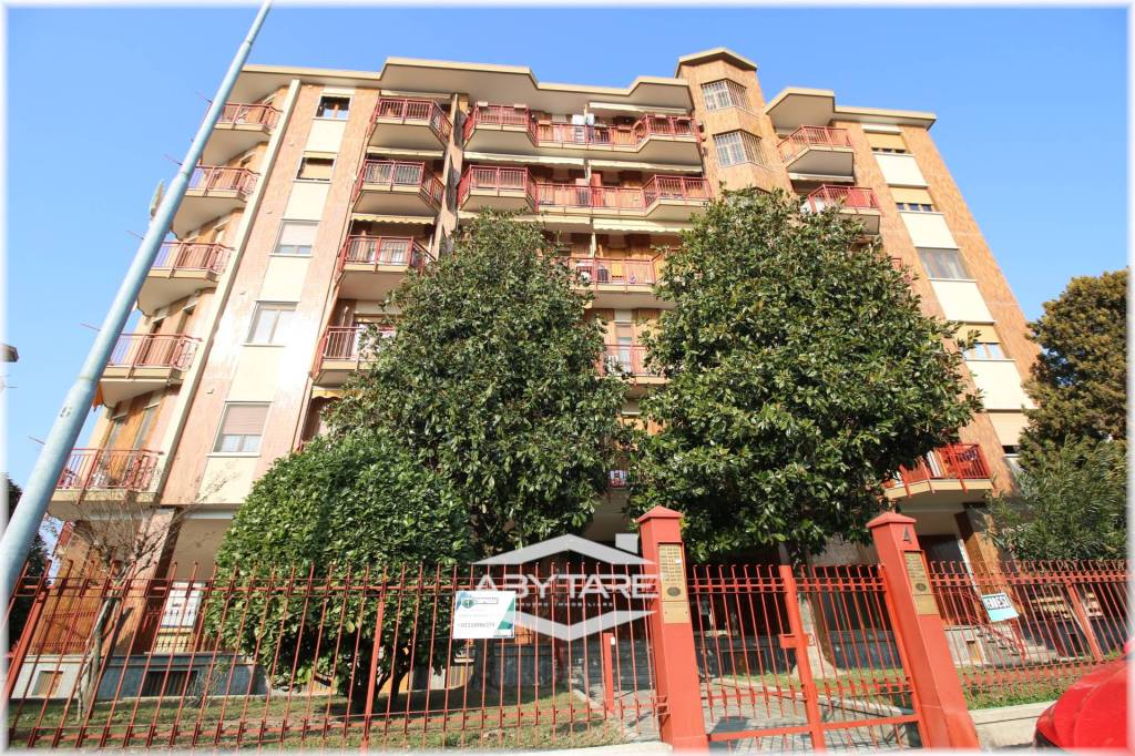 Appartamento in vendita a Moncalieri via Giordano Bruno, 4