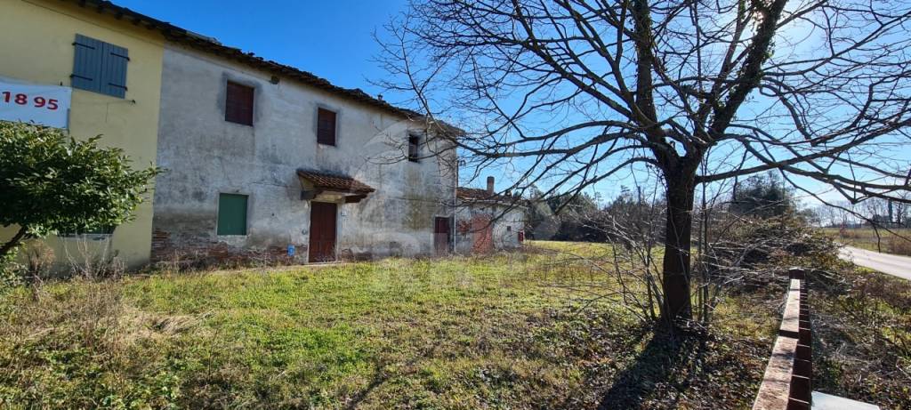 casa indipendente in vendita a Fucecchio
