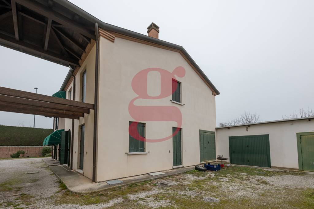 Villa Bifamiliare in vendita a Vigonovo via silvio pellico, 19