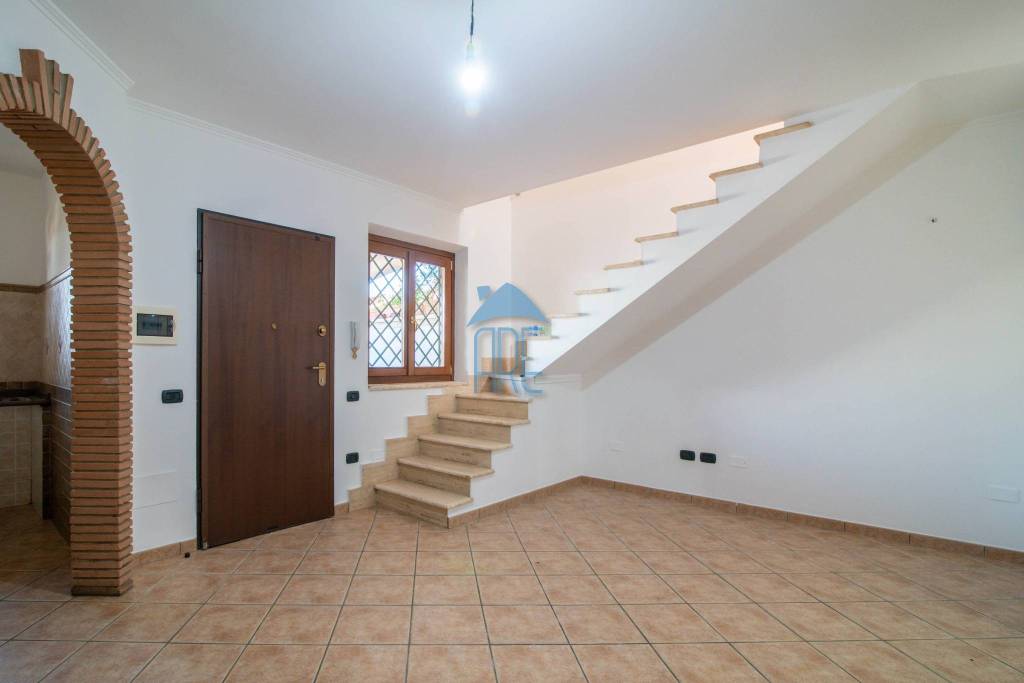 Villa Bifamiliare in vendita ad Ardea via Lecce