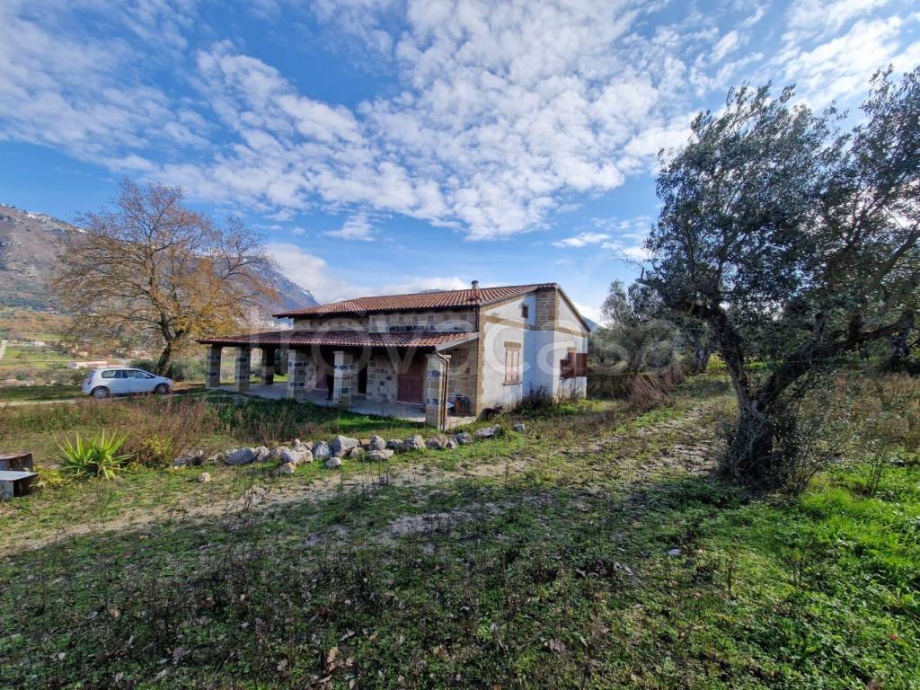 Villa in vendita a Melizzano