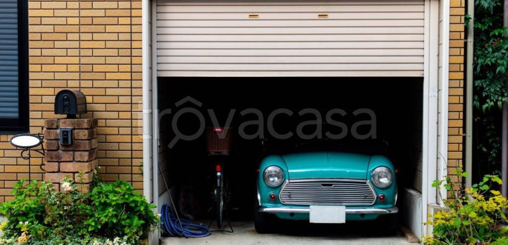Garage in vendita a Vicenza viale Anconetta