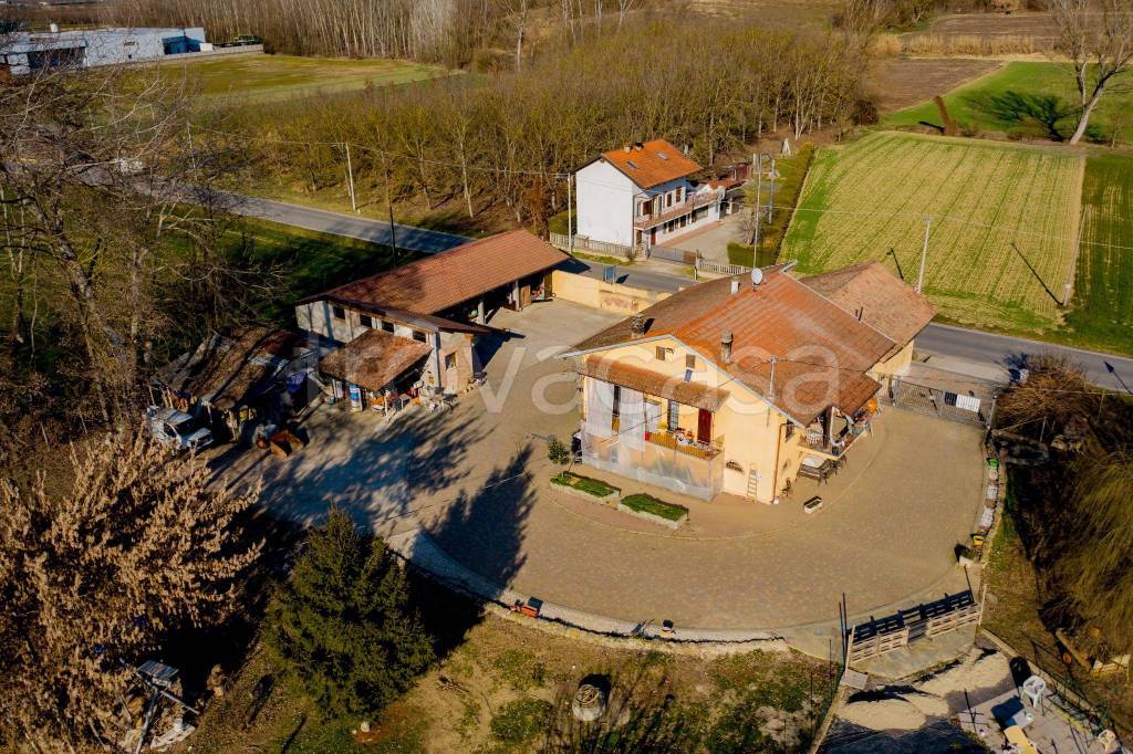 Villa in vendita a Priocca località Rivoira, 3