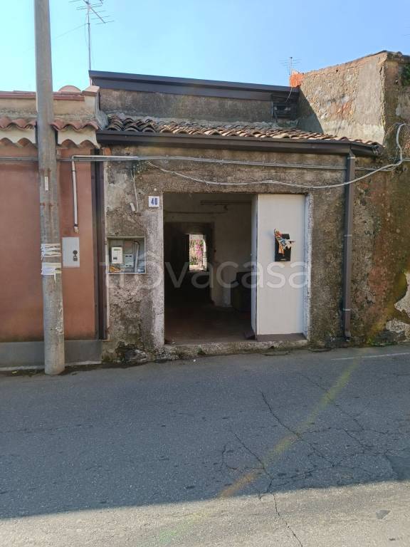 Magazzino in affitto a San Gregorio di Catania via Rua di Sotto, 40