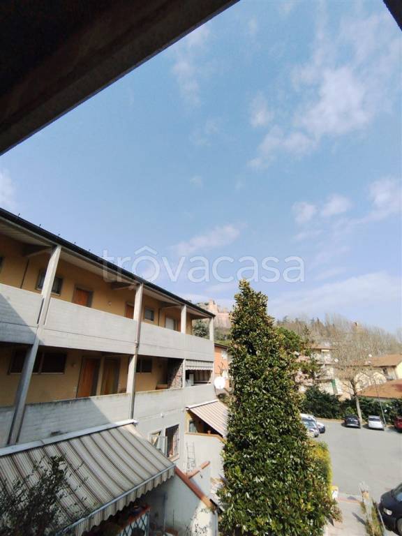 Appartamento in vendita a Castrocaro Terme e Terra del Sole via Vittorio Veneto, 7