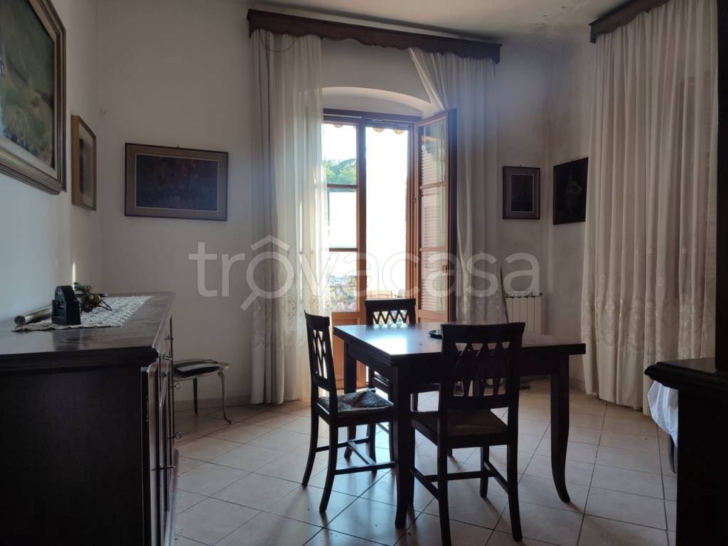 Villa a Schiera in vendita a Vezzano Ligure