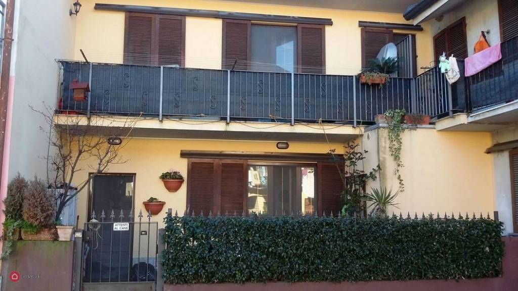 Villa in vendita a Cesano Maderno via Alessandro Manzoni, 32