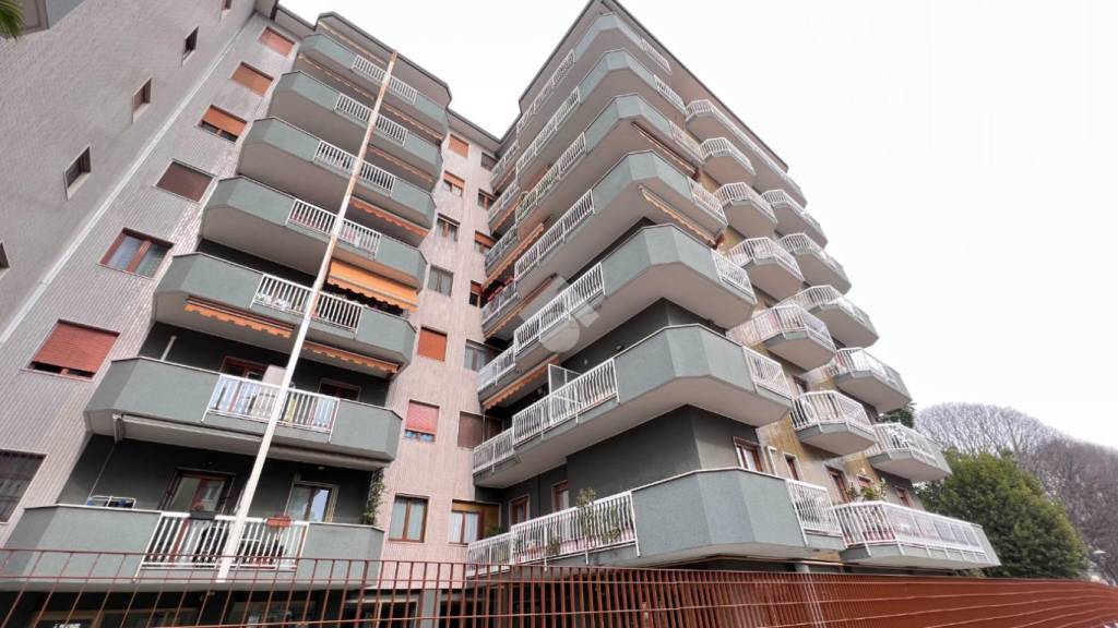 Appartamento in vendita a Novate Milanese via giovanni verga, 1