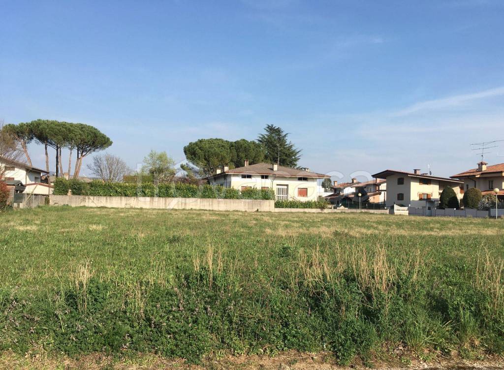 Terreno Residenziale in vendita a Povoletto via 25 Aprile