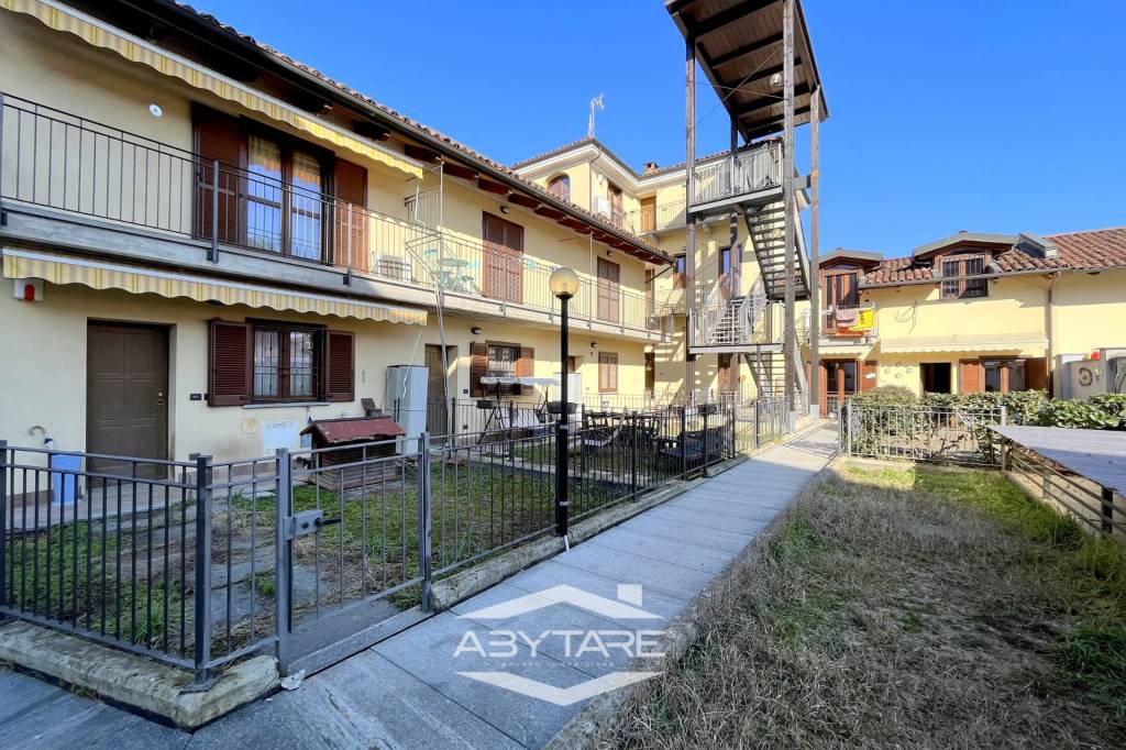 Casa Indipendente in vendita a Carignano via Braida, 51