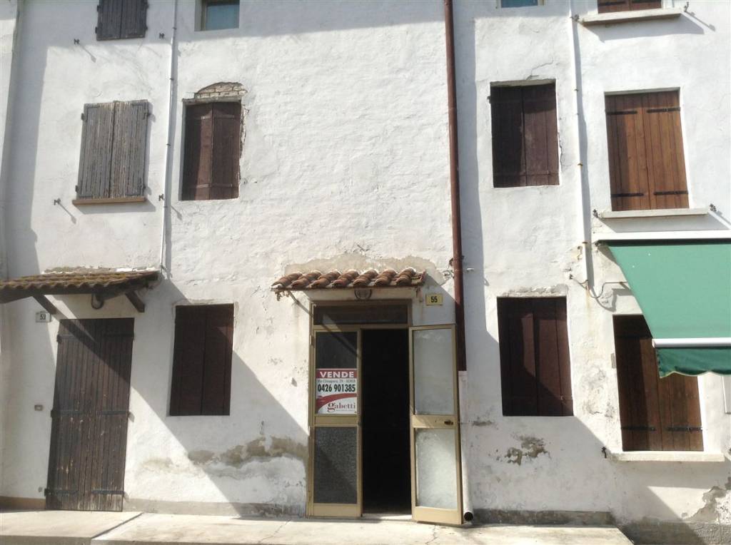 Casa Indipendente in vendita a Papozze panarella