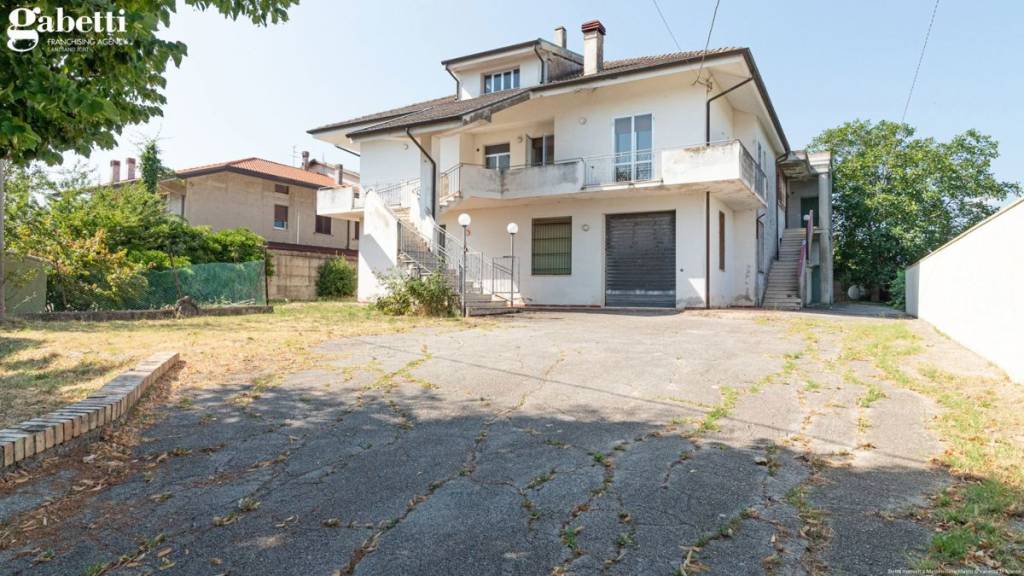Casa Indipendente in vendita ad Arielli via Morello, snc