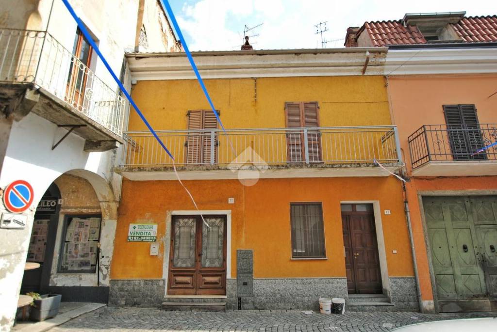 Casa Indipendente in vendita a Livorno Ferraris via Galileo Ferraris, 11