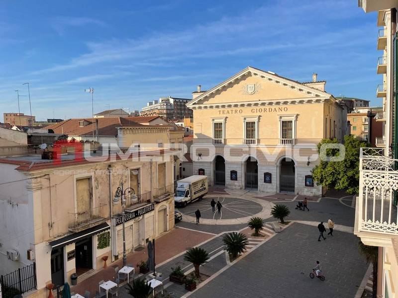 Appartamento in vendita a Foggia piazza Cesare Battisti