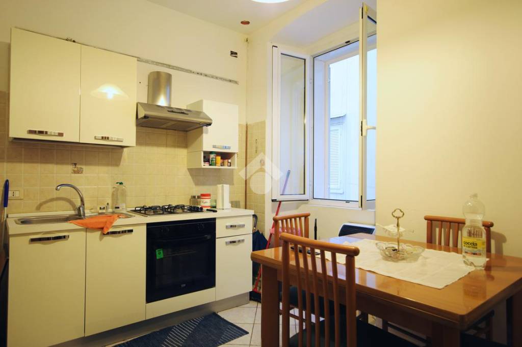 Appartamento in vendita a Trieste via dell'Istria, 16