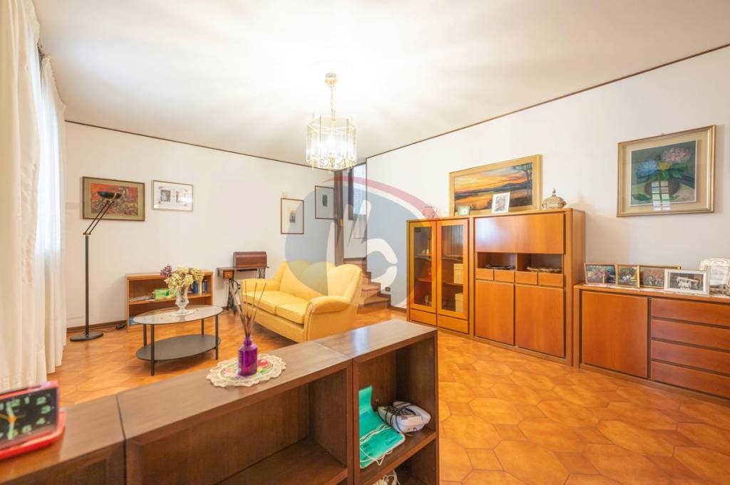 Casa Indipendente in vendita a Noventa Padovana via Giuseppe Mazzini, 9