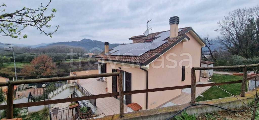 Villa a Schiera in vendita a Villanova d'Albenga via Isole, 21