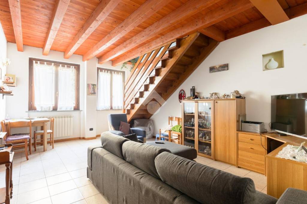 Appartamento in vendita a Bovisio-Masciago via Guglielmo Marconi, 54