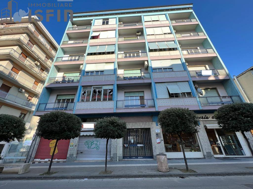 Appartamento in vendita a Cosenza corso Luigi Fera, 58