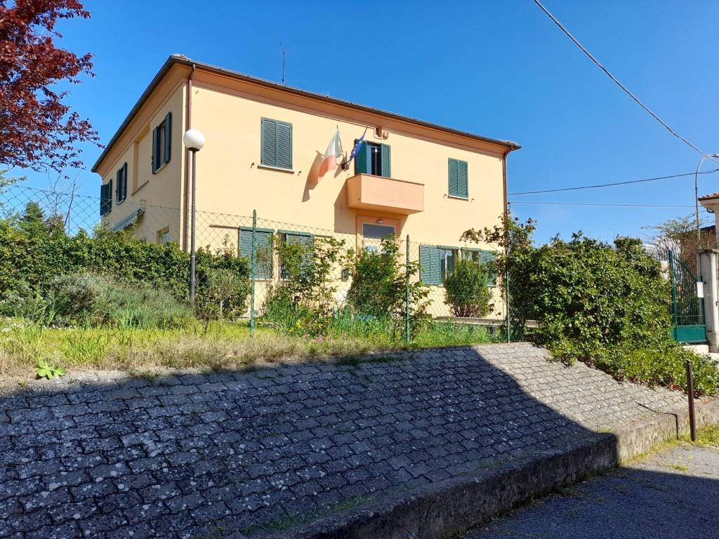 Villa in vendita a Montepulciano via Catania, 3