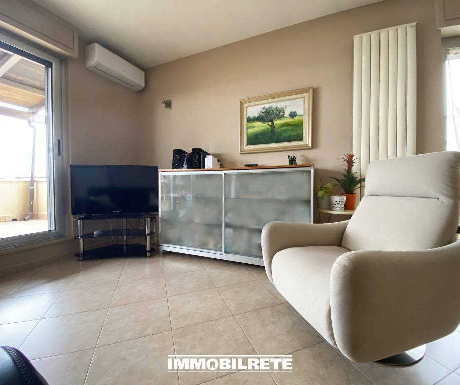 immagine annuncio 2 di 13