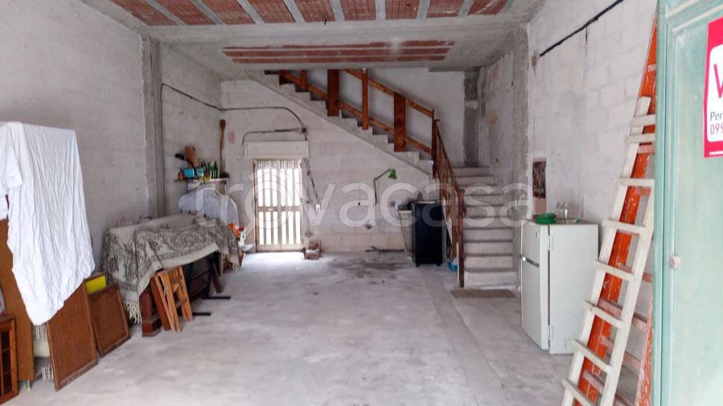 Casa Indipendente in vendita a Manduria via Case Nuove, 6
